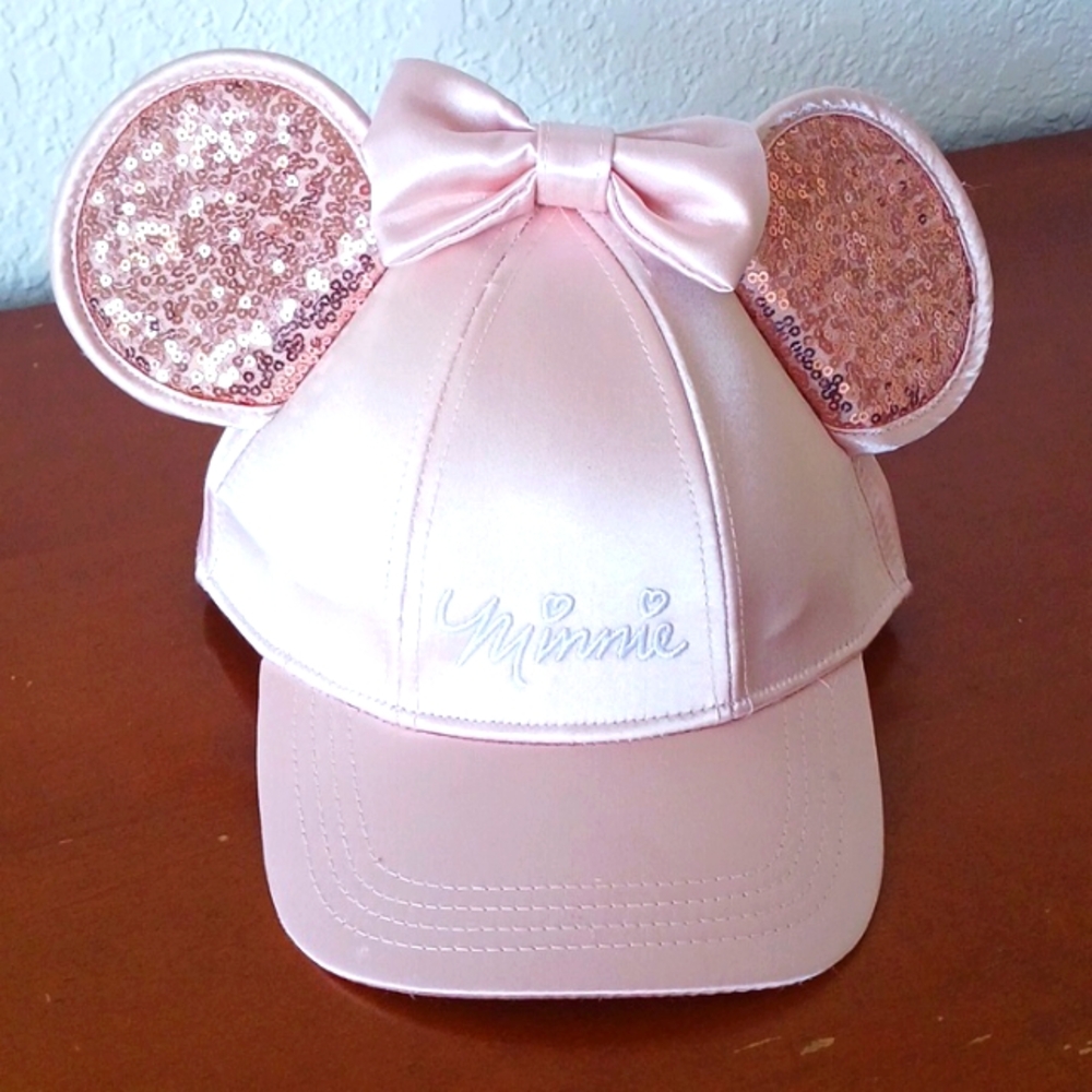 Disney- Minnie Mouse cap, light pink